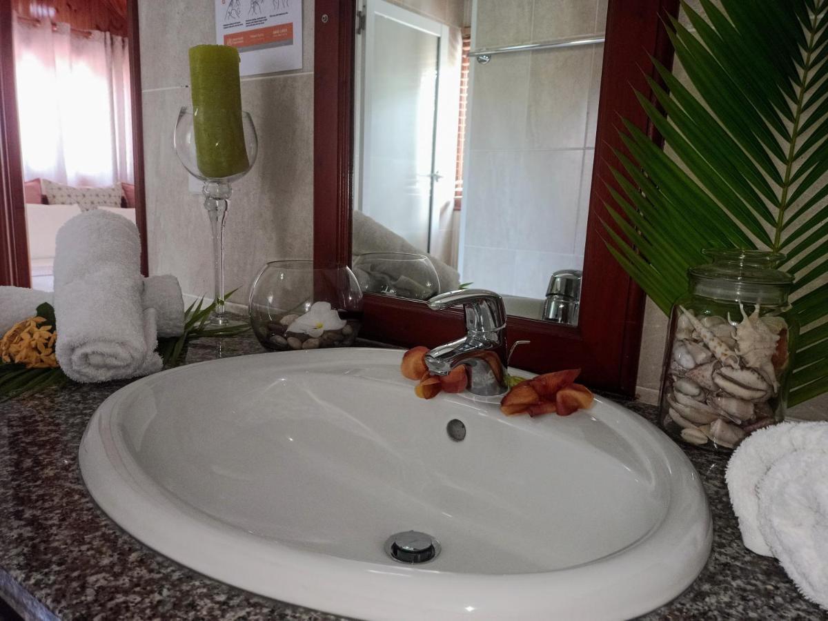 Апартаменты Badamier Self-Catering Ла-Диг Экстерьер фото