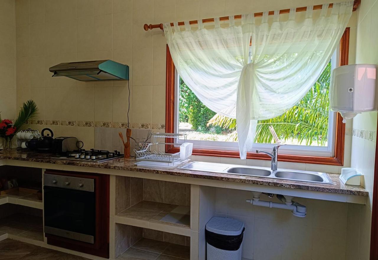 Апартаменты Badamier Self-Catering Ла-Диг Экстерьер фото
